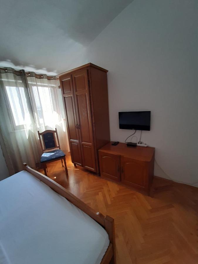Apartments Ivanka Starigrad Paklenica Bagian luar foto
