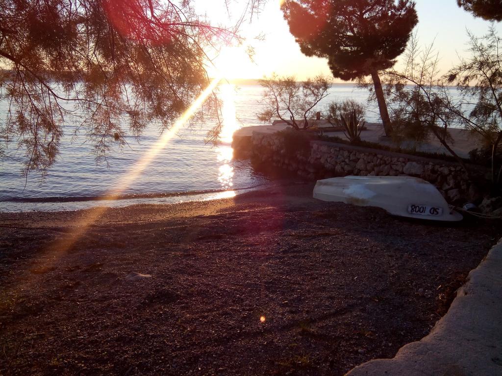Apartments Ivanka Starigrad Paklenica Bagian luar foto
