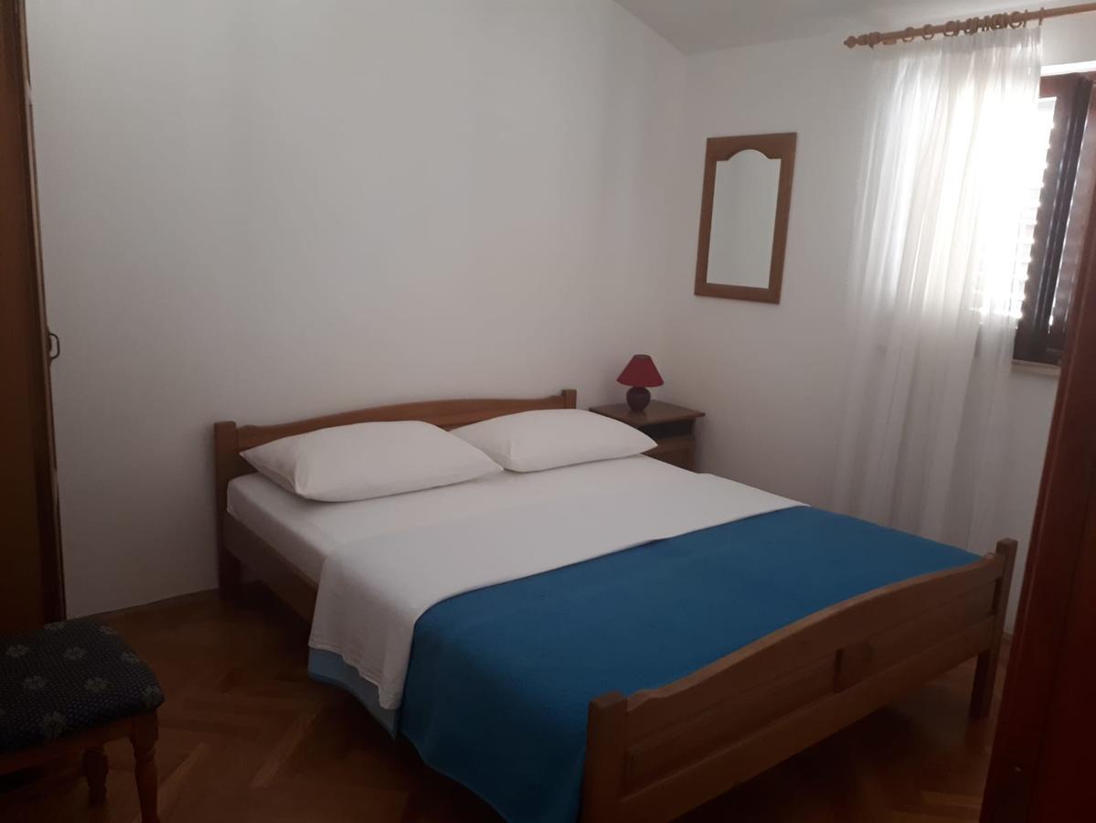 Apartments Ivanka Starigrad Paklenica Bagian luar foto